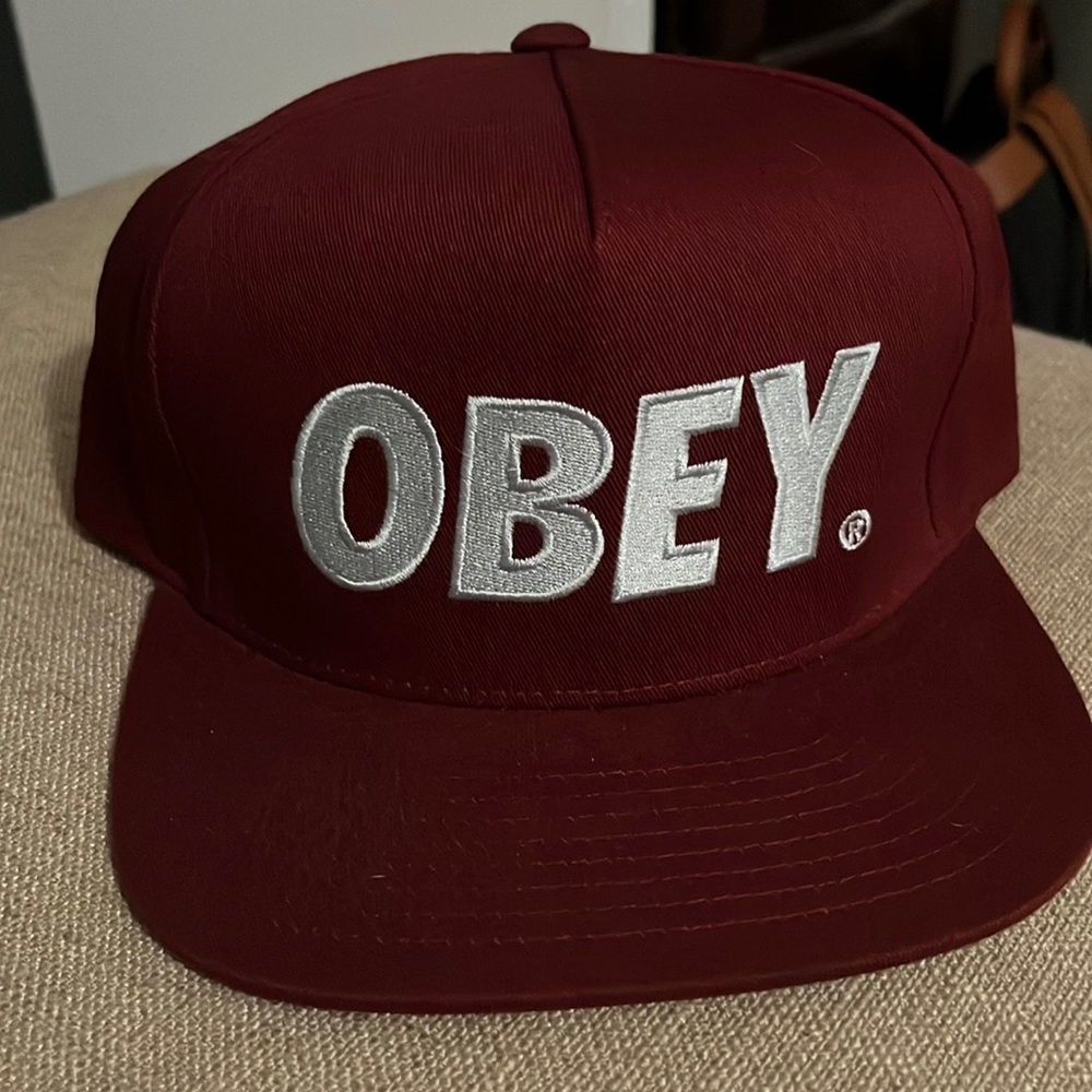 Men’s baseball hat brand new w/o tags